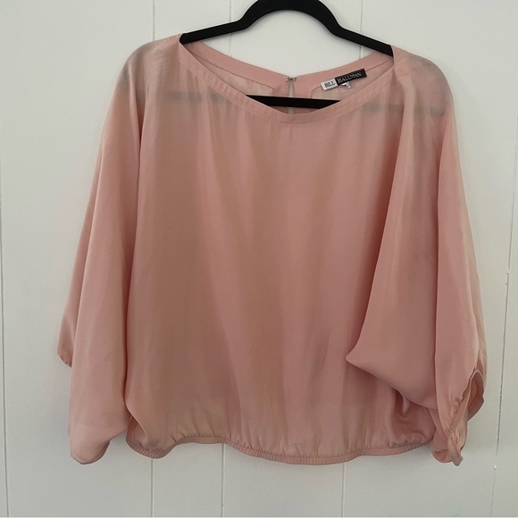 100% Silk Blouse Top Shirt Bill Hallman size Small Pink Peach Silk - Picture 2 of 14